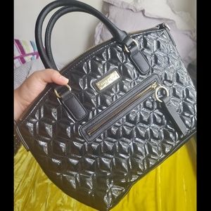 Anne Klein must have black pho leather bag